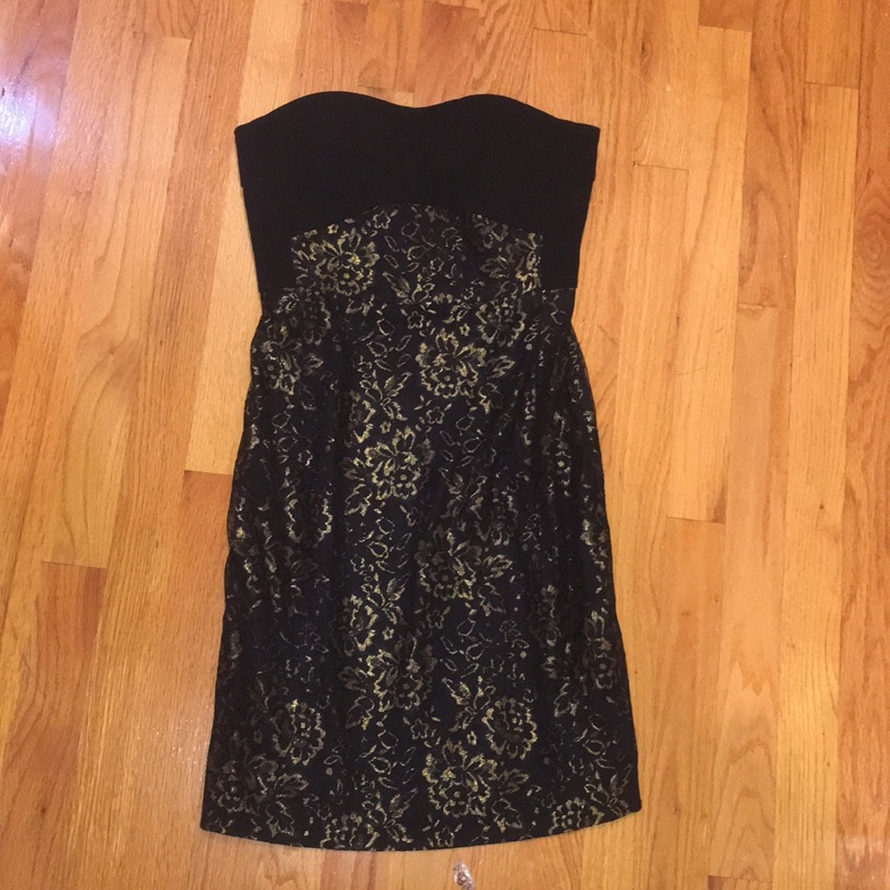 Black strapless dress